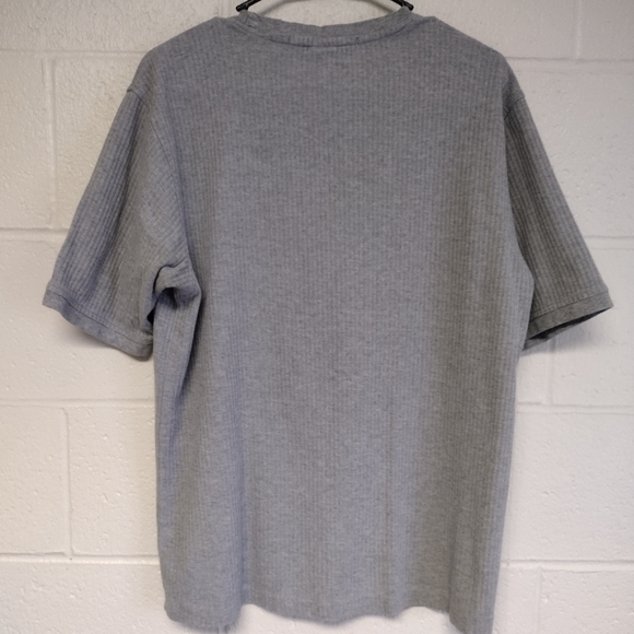 Gray Perry Ellis textured tshirt - Picture 3 of 4